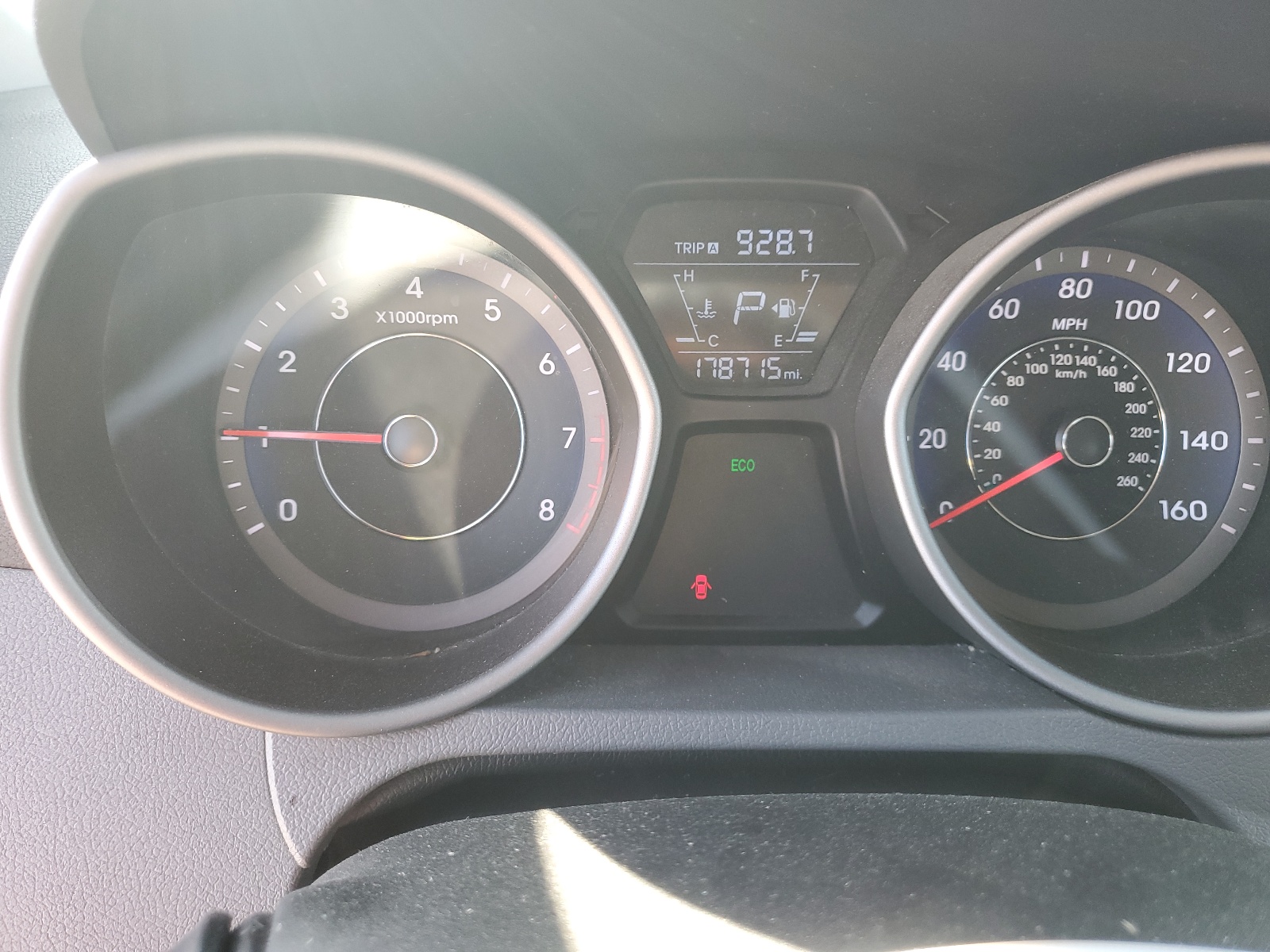 KMHDH4AE2FU420898 2015 Hyundai Elantra Se