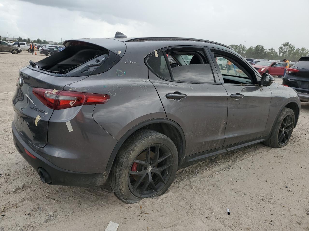 ZASPAJAN2L7C74332 Alfa Romeo Stelvio  3