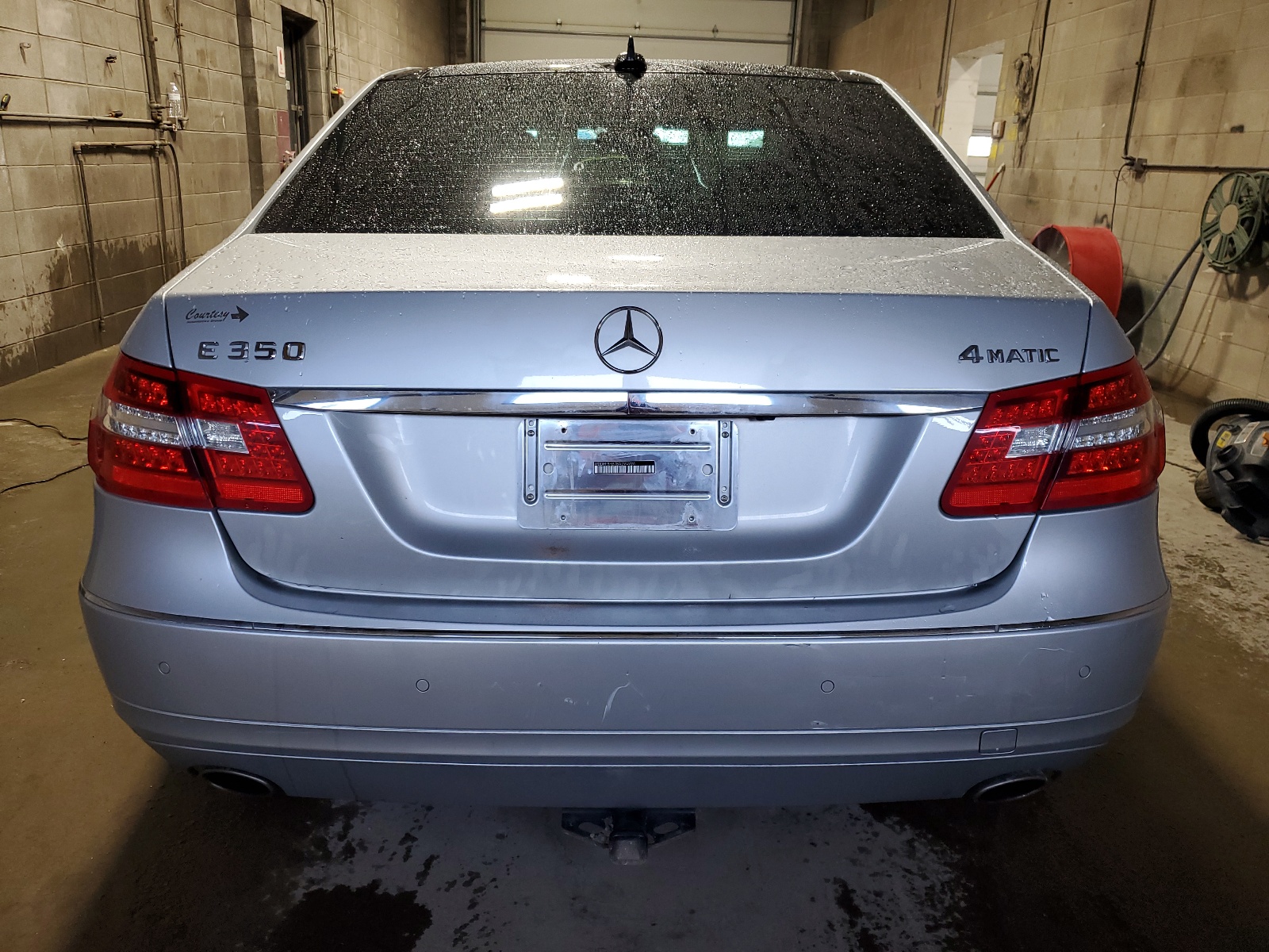 WDDHF8HB7BA294926 2011 Mercedes-Benz E 350 4Matic