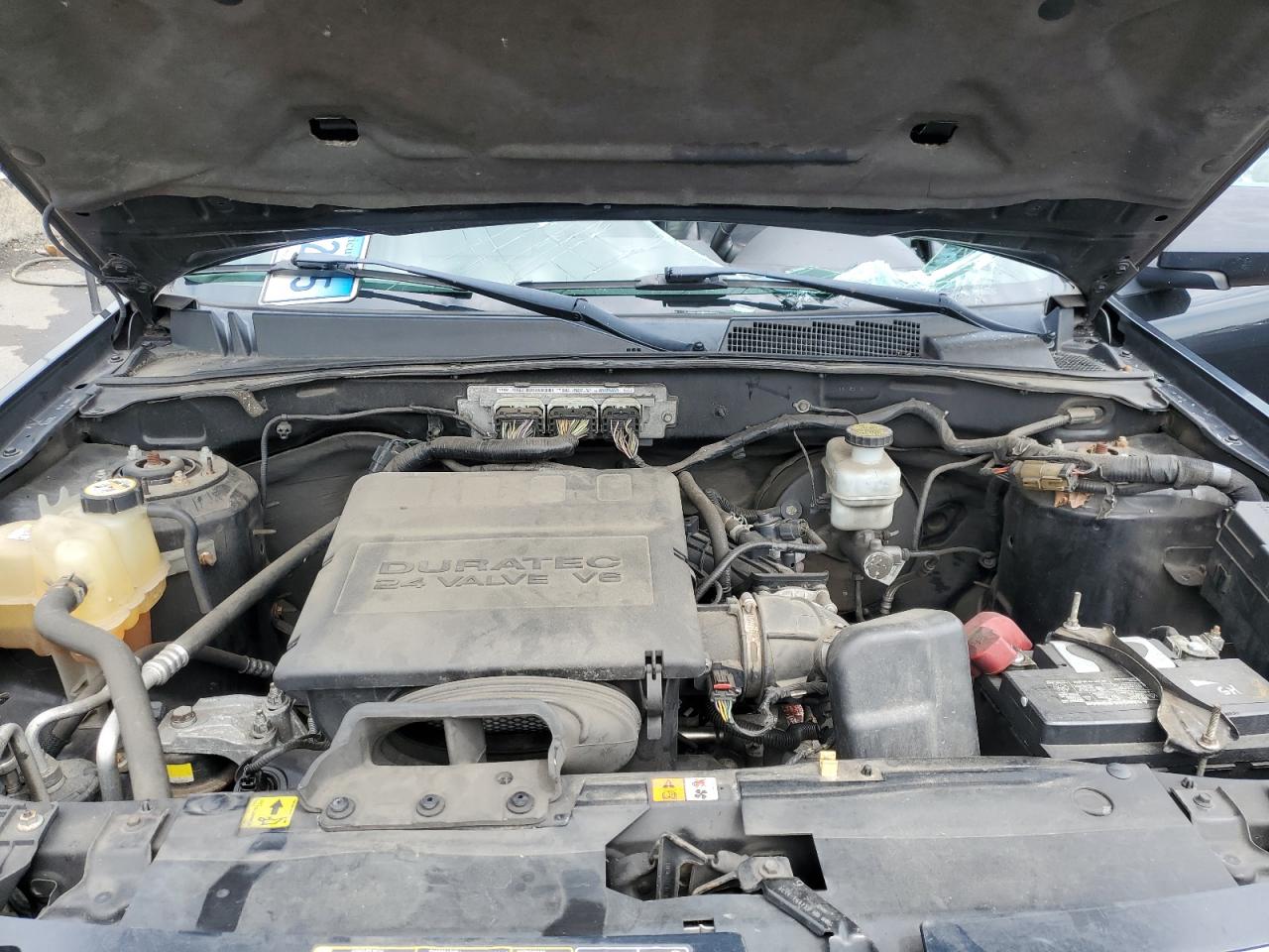 2011 Ford Escape Limited VIN: 1FMCU9EG1BKA77779 Lot: 63012964