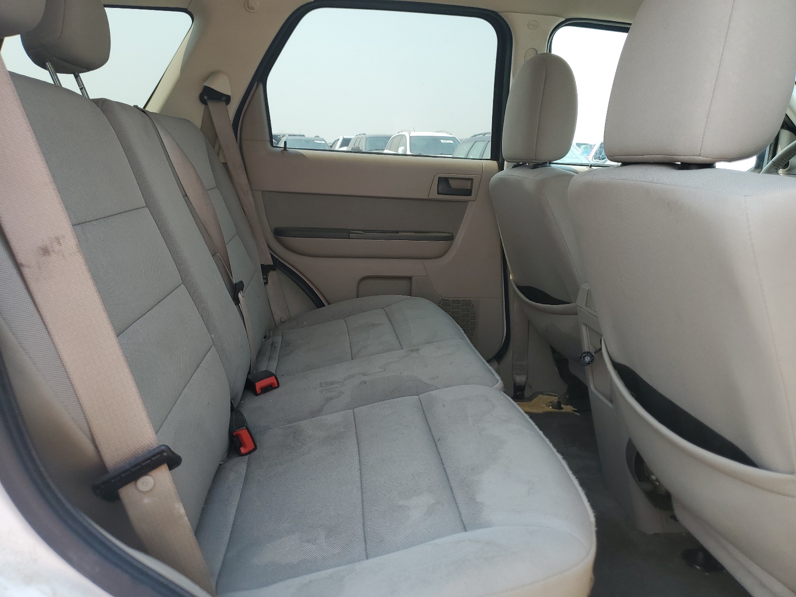 1FMCU9D73AKC59676 2010 Ford Escape Xlt