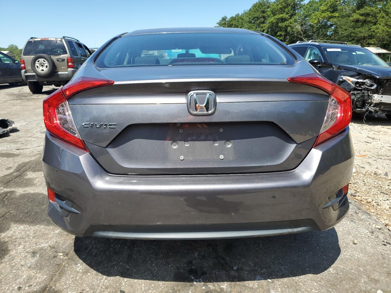 2HGFC2F54JH563793 2018 Honda Civic Lx