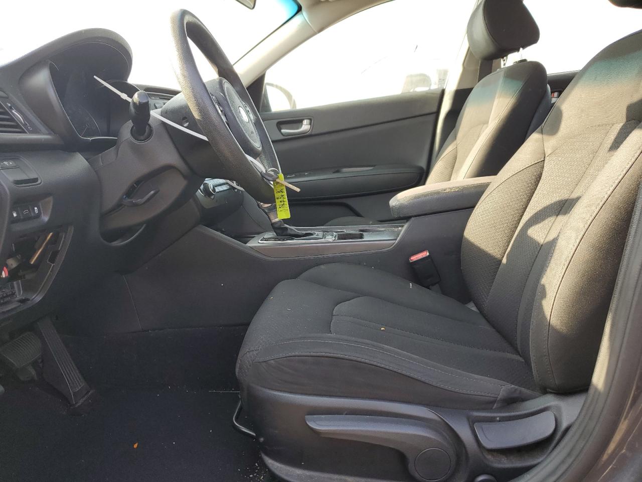 2017 Kia Optima Lx VIN: 5XXGT4L39HG136057 Lot: 64714044