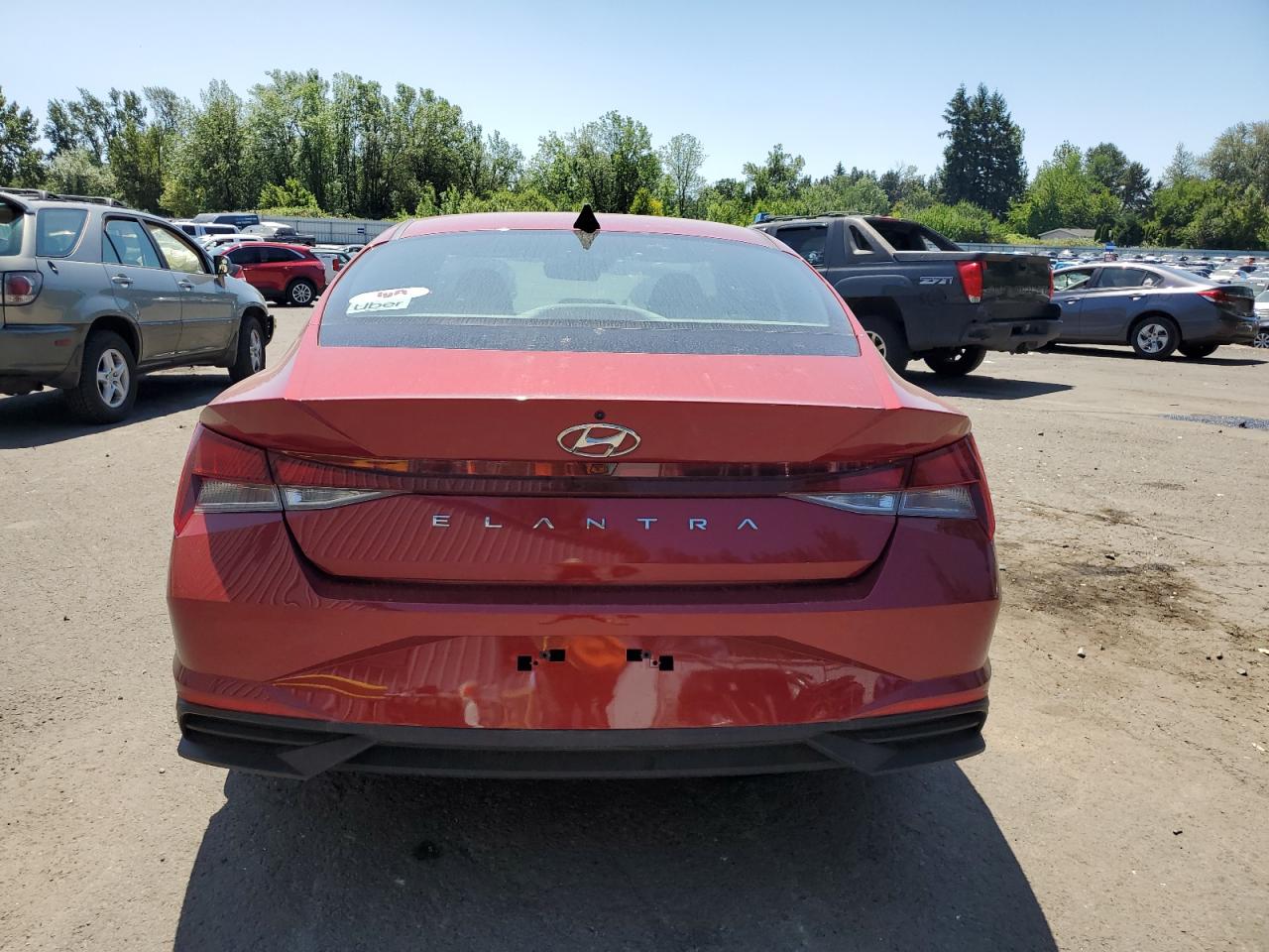 KMHLS4AG4PU565571 Hyundai Elantra SE 6