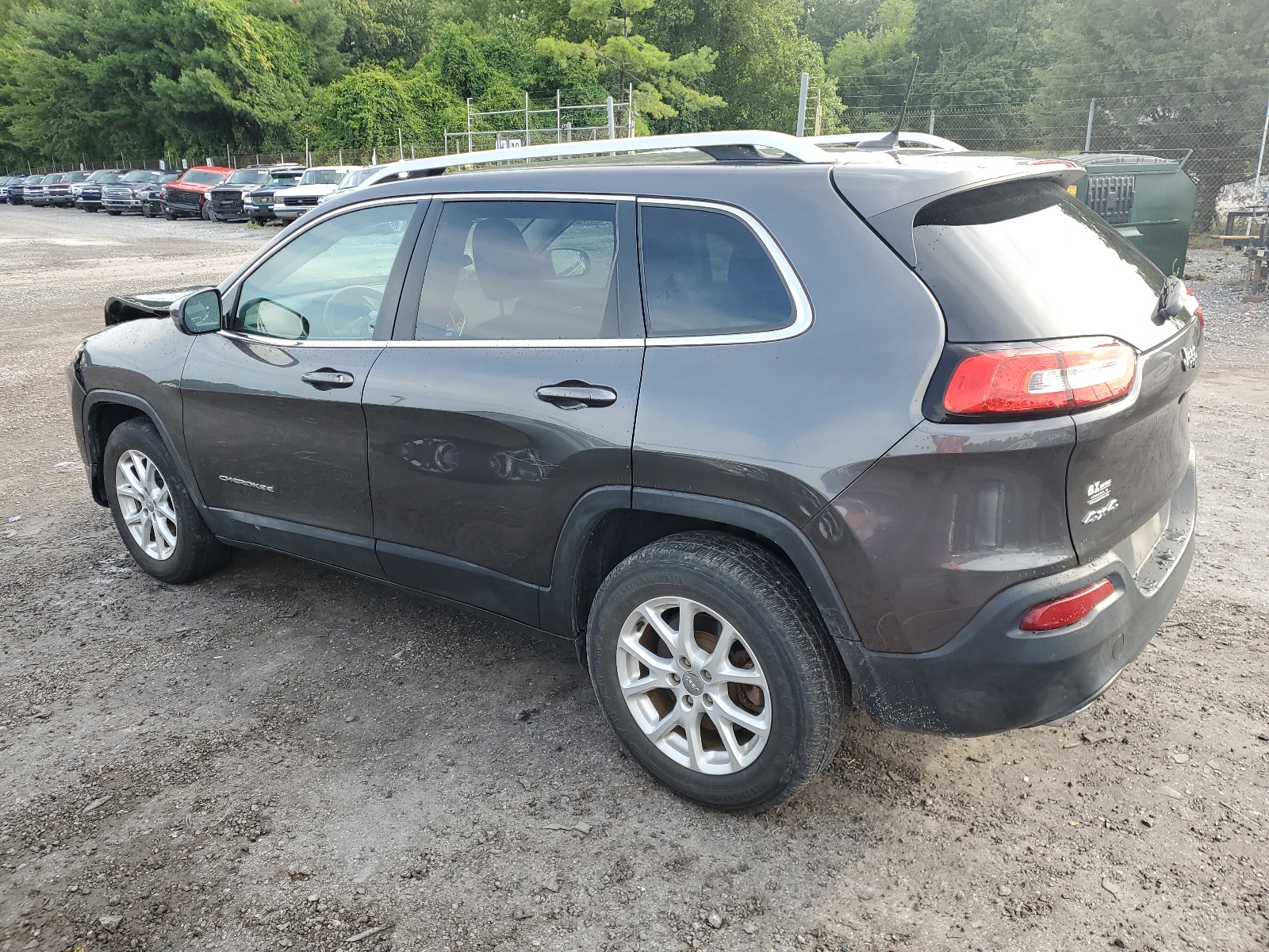 2015 Jeep Cherokee Latitude vin: 1C4PJMCS8FW794848