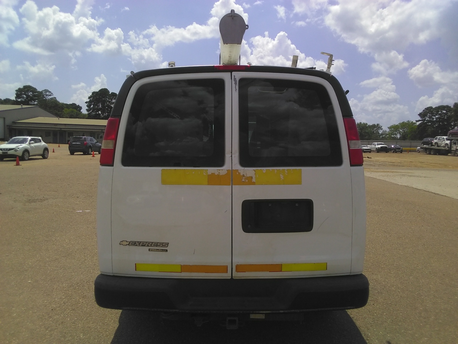 1GCWGFCG4C1189347 2012 Chevrolet Express G2500