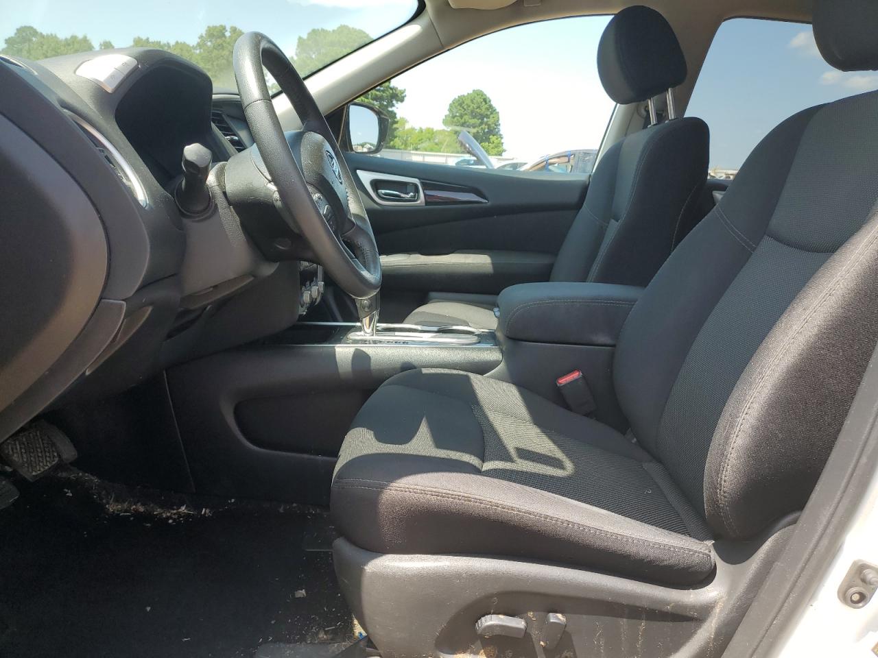 2017 Nissan Pathfinder S VIN: 5N1DR2MN9HC621624 Lot: 62364614