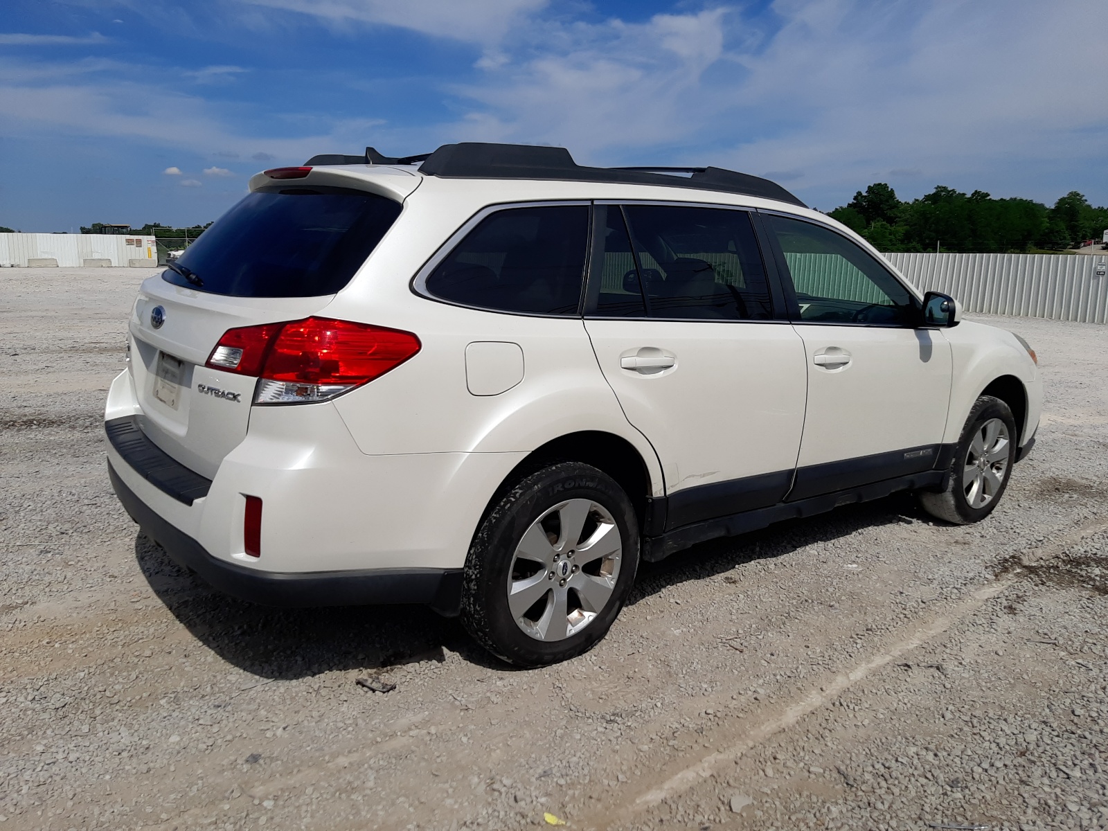 2012 Subaru Outback 2.5I Limited vin: 4S4BRCKC0C3279259