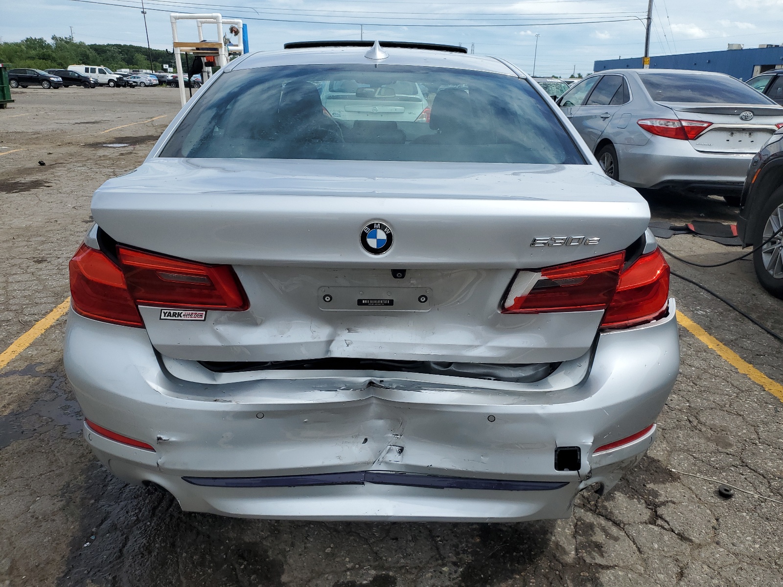 WBAJB1C59JB085418 2018 BMW 530Xe
