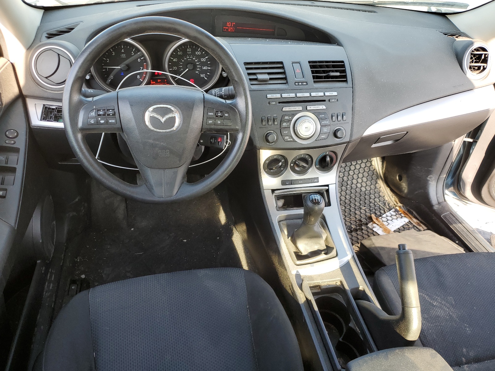 JM1BL1VG5B1402136 2011 Mazda 3 I