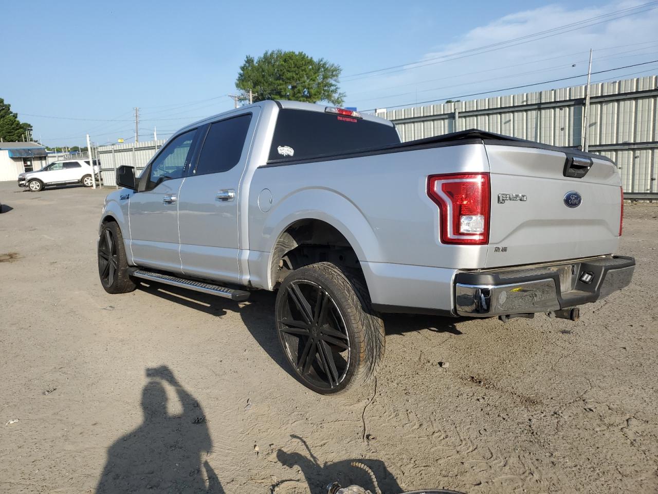 2017 Ford F150 Supercrew VIN: 1FTEW1CF6HKD51487 Lot: 63058904