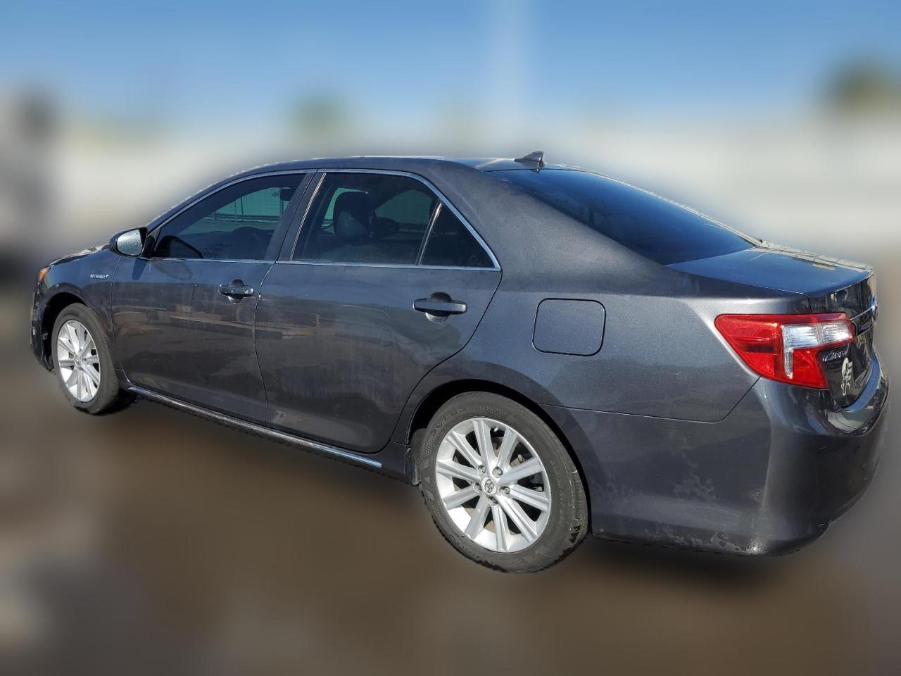 2012 Toyota Camry - Image 2
