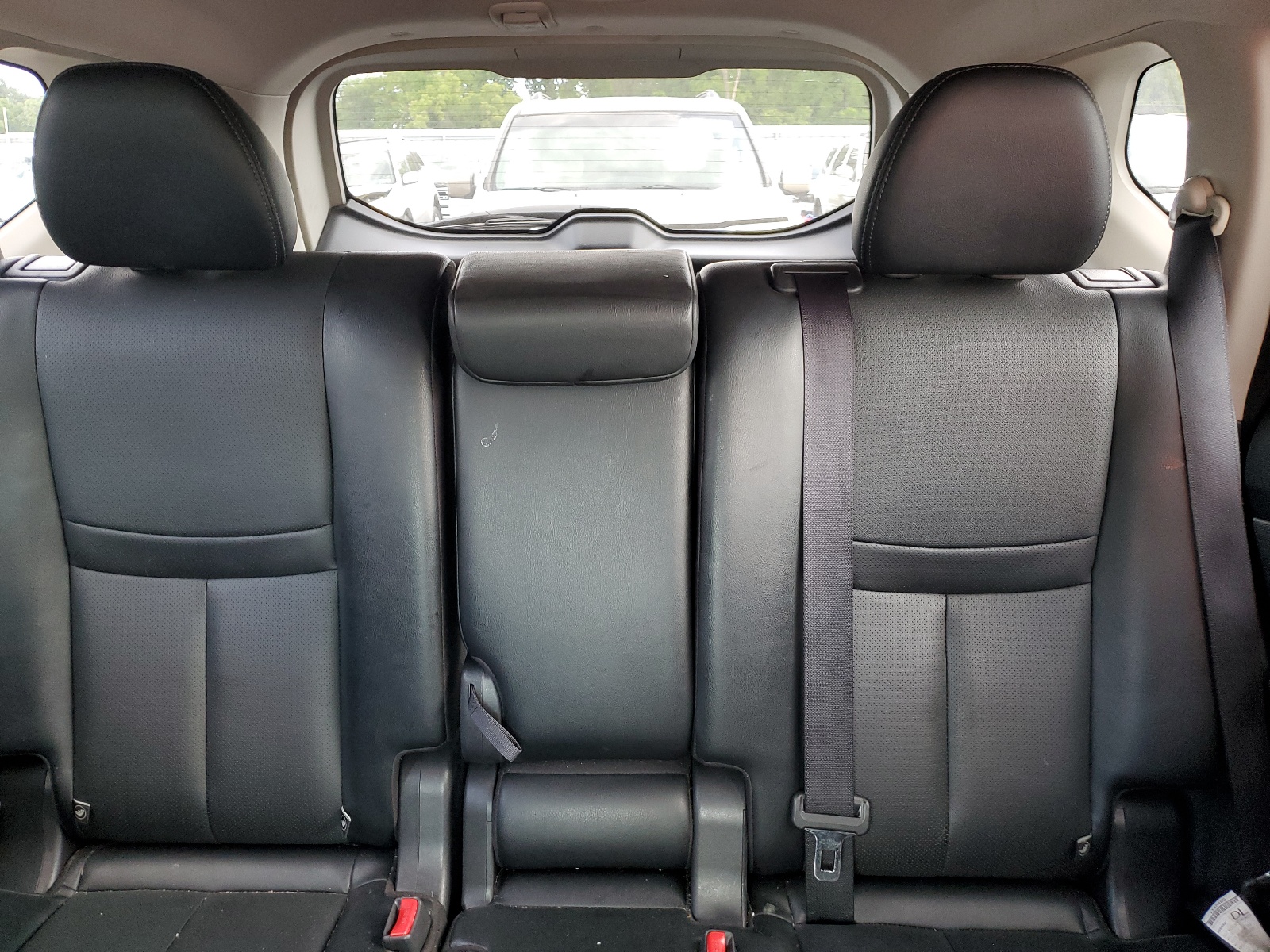 JN8AT2MV8JW326421 2018 Nissan Rogue S