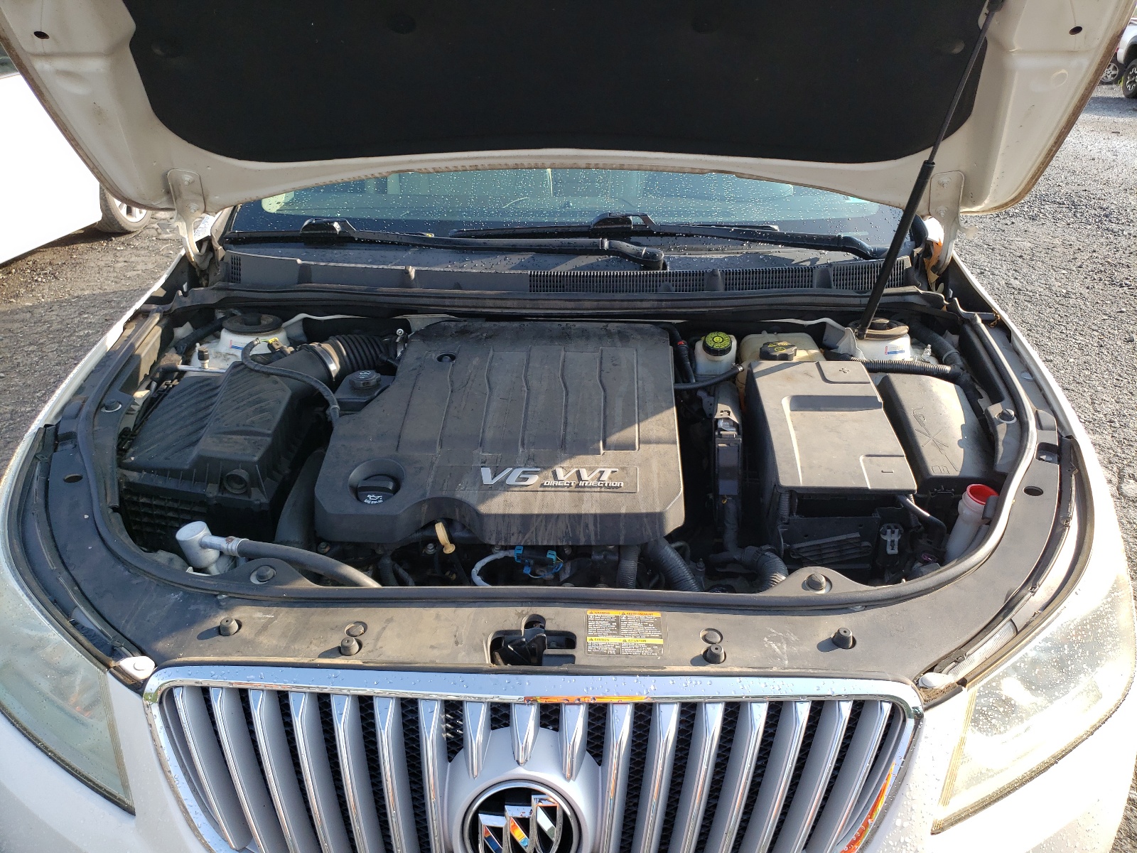 1G4GC5GD2BF185627 2011 Buick Lacrosse Cxl