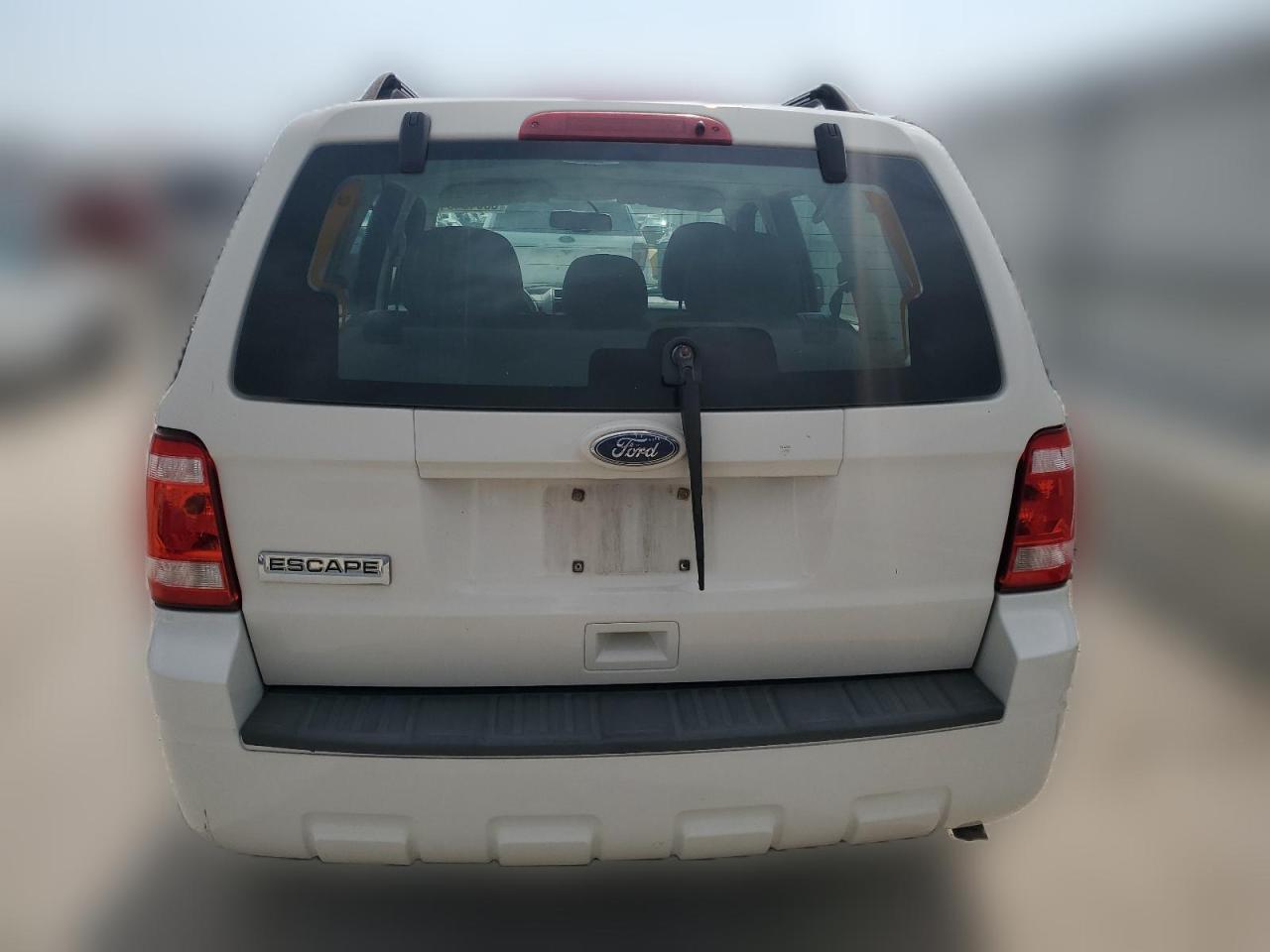 2010 Ford Escape Xls VIN: 1FMCU0C79AKA43294 Lot: 63015454