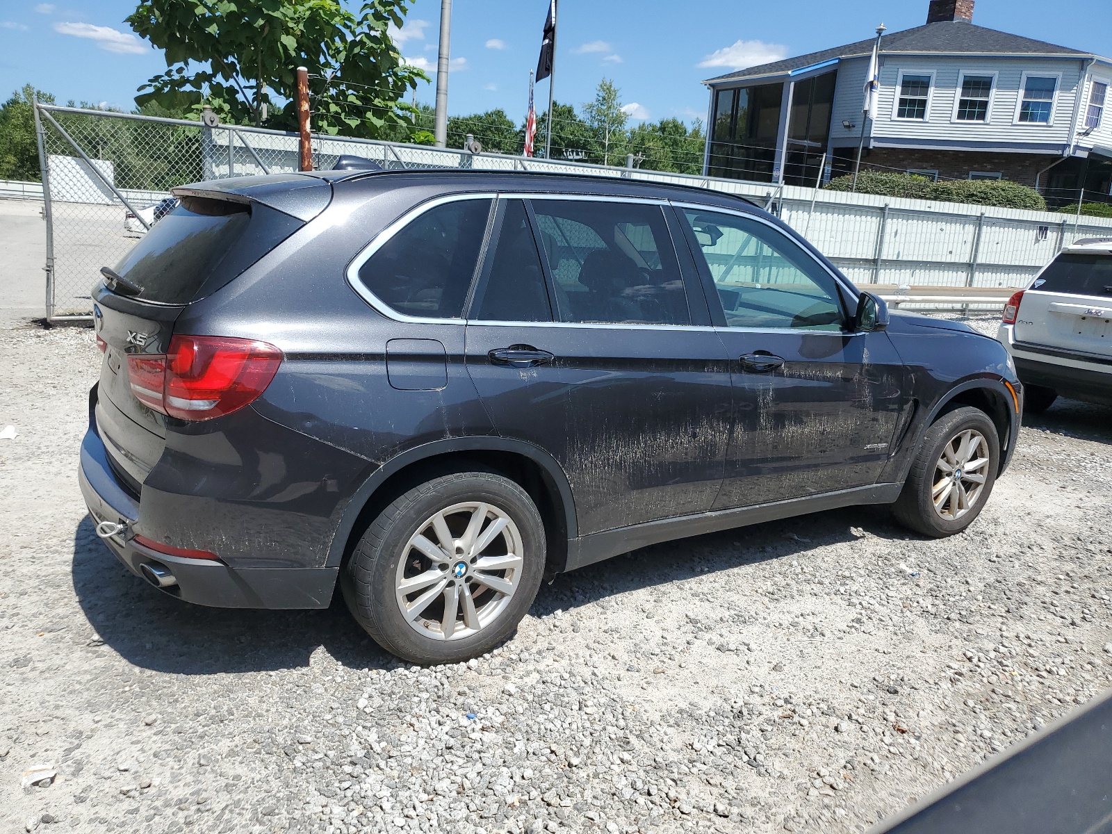 2014 BMW X5 xDrive35I vin: 5UXKR0C55E0K46411