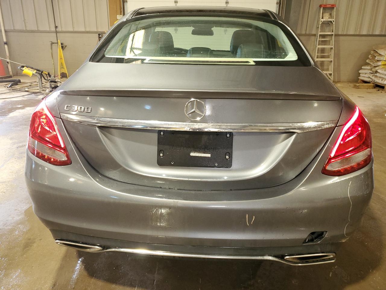 2017 Mercedes-Benz C 300 VIN: 55SWF4JBXHU191311 Lot: 63044244