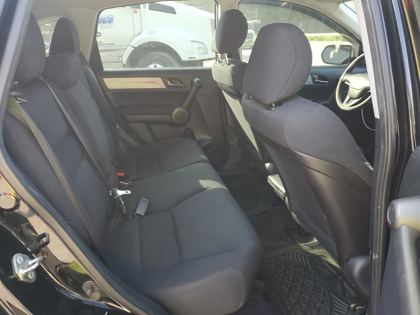 3CZRE3H31BG704435 2011 Honda Cr-V Lx