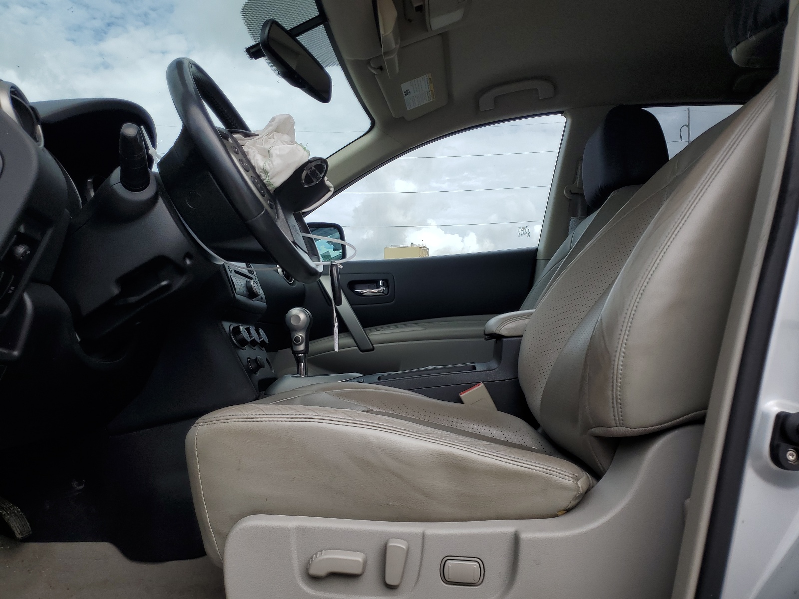 JN8AS5MT5AW021834 2010 Nissan Rogue S