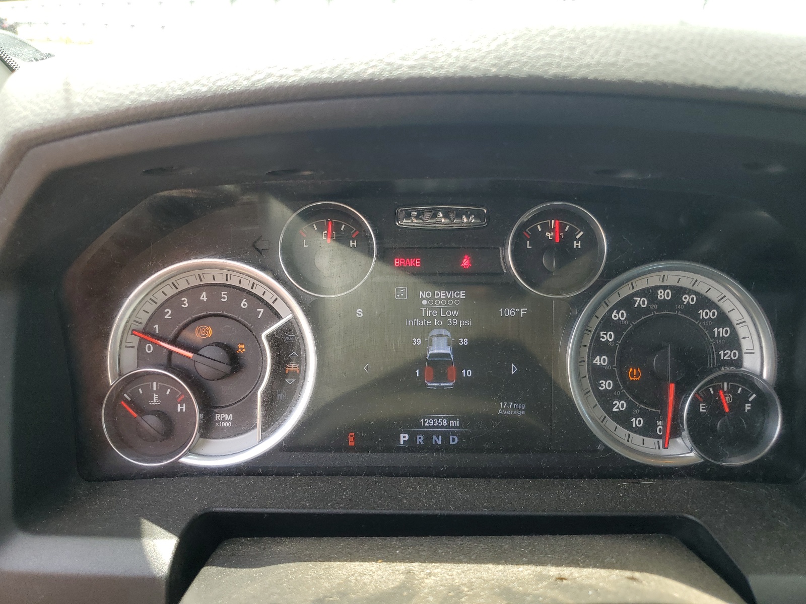 3C6RR7LT9FG599228 2015 Ram 1500 Slt