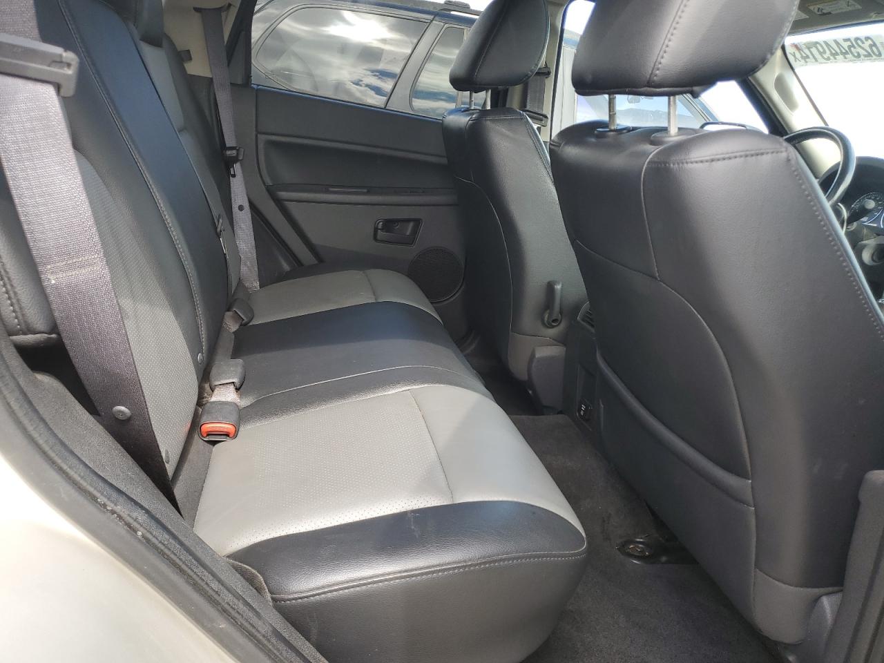 2008 Jeep Grand Cherokee Laredo VIN: 1J8GS48K58C220971 Lot: 62544914