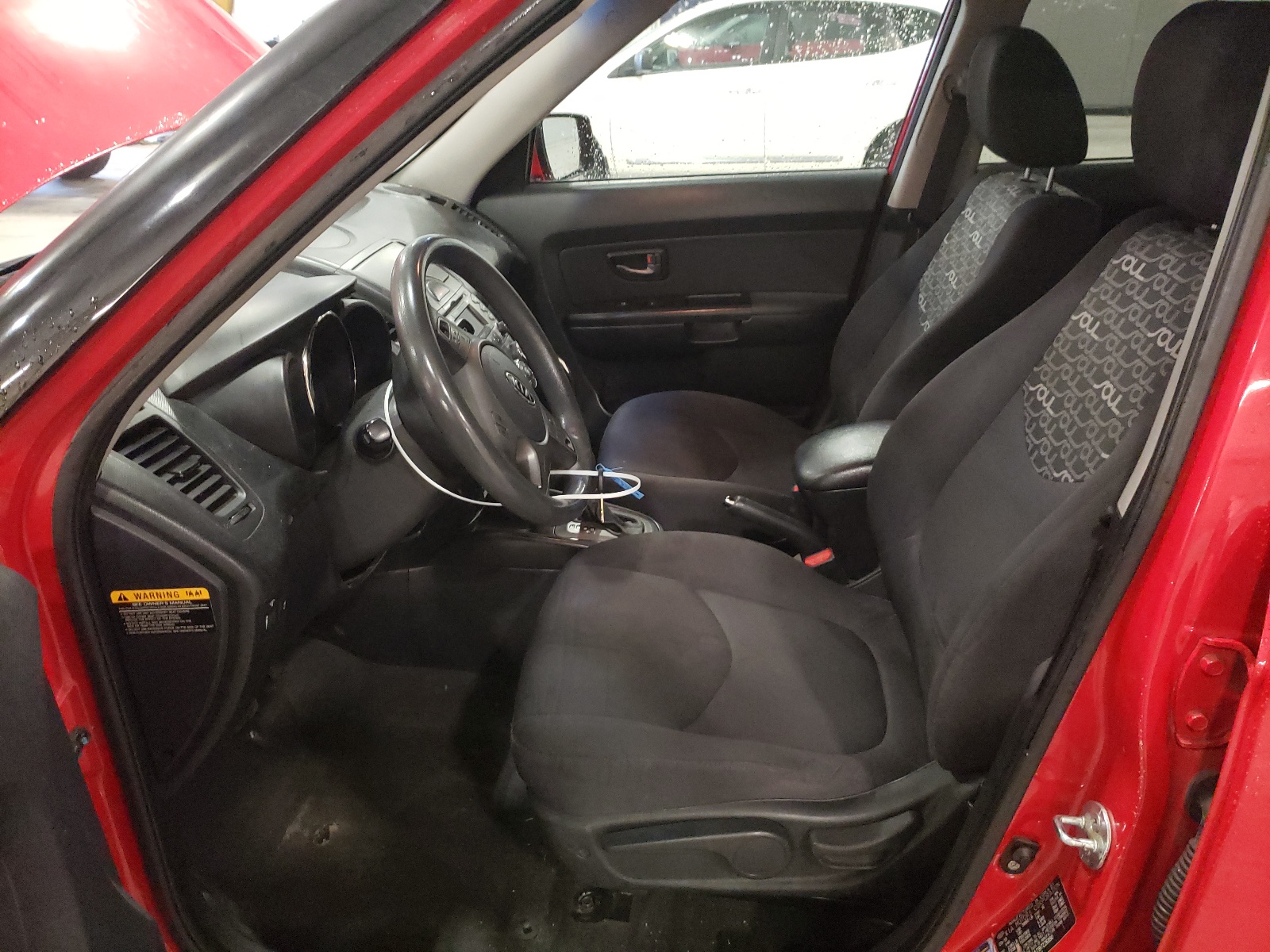 KNDJT2A21B7226890 2011 Kia Soul +