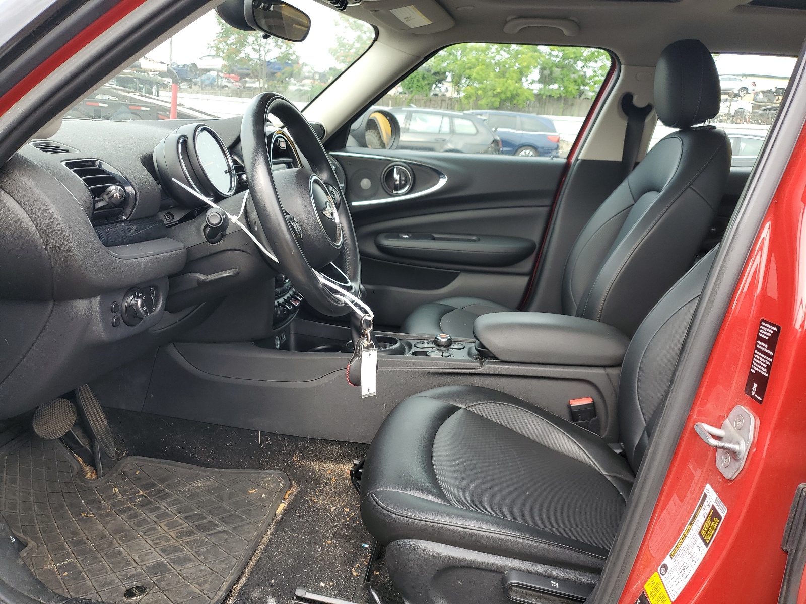 WMWLU1C5XJ2F29475 2018 Mini Cooper Clubman All4