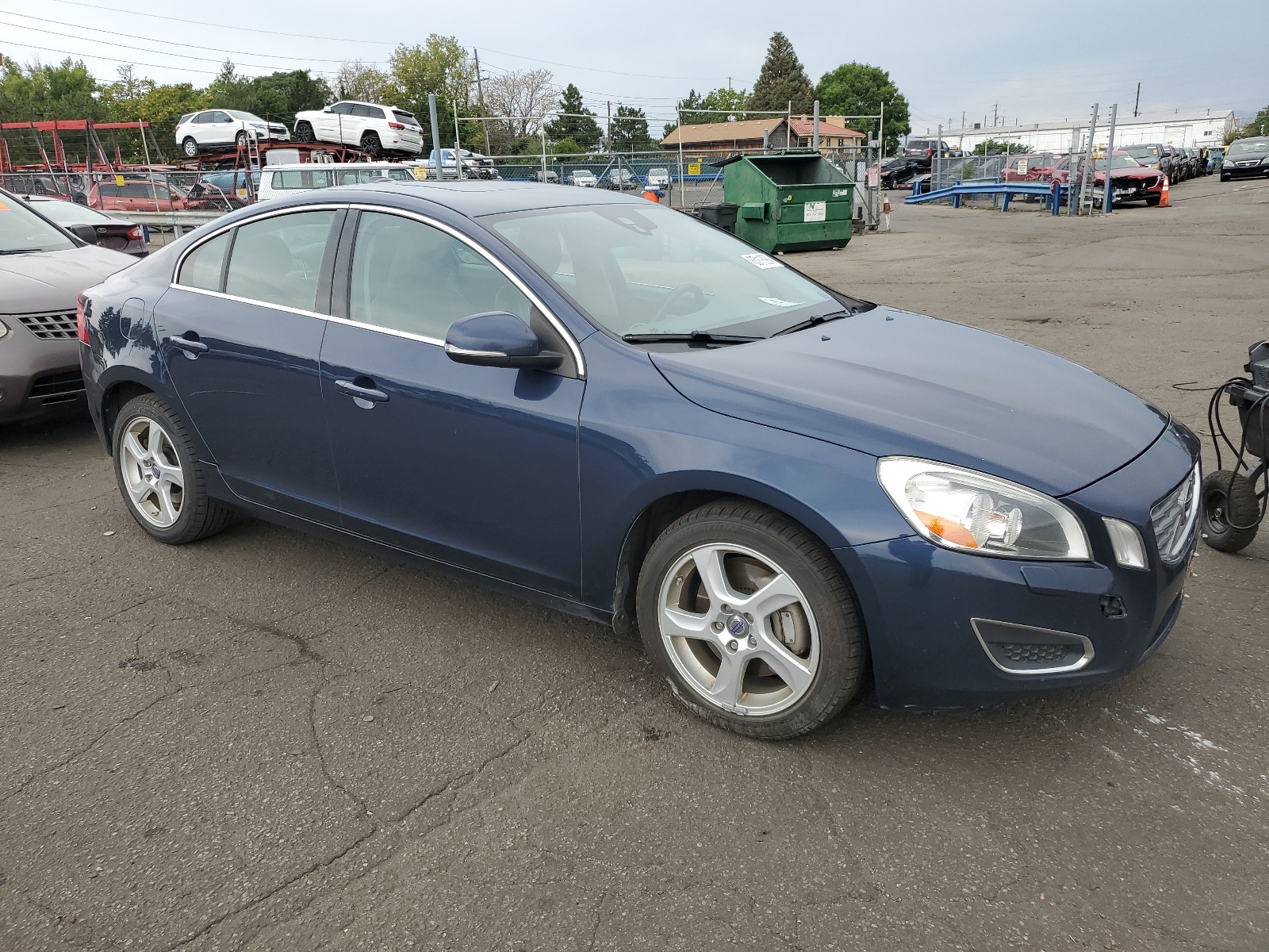 2013 Volvo S60 T5 vin: YV1612FH1D2210109