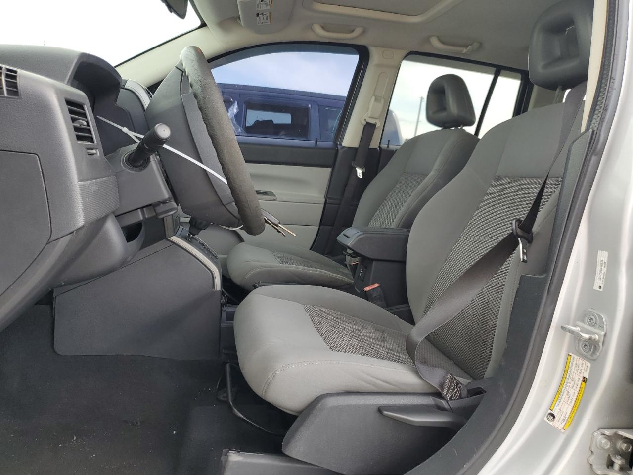 2007 Jeep Compass VIN: 1J8FT47W37D107834 Lot: 64579474