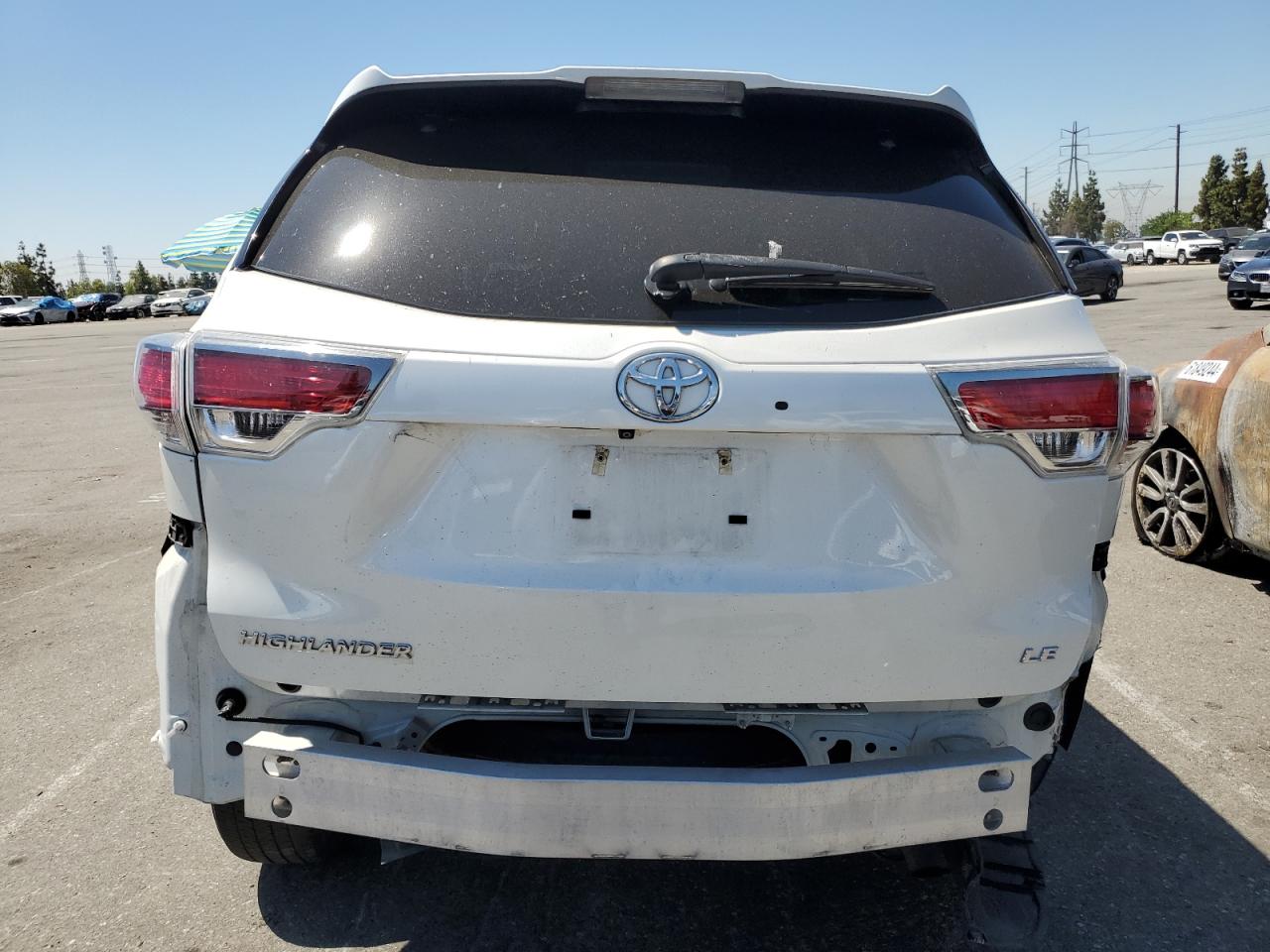 2014 Toyota Highlander Le VIN: 5TDZKRFH2ES034898 Lot: 61352254