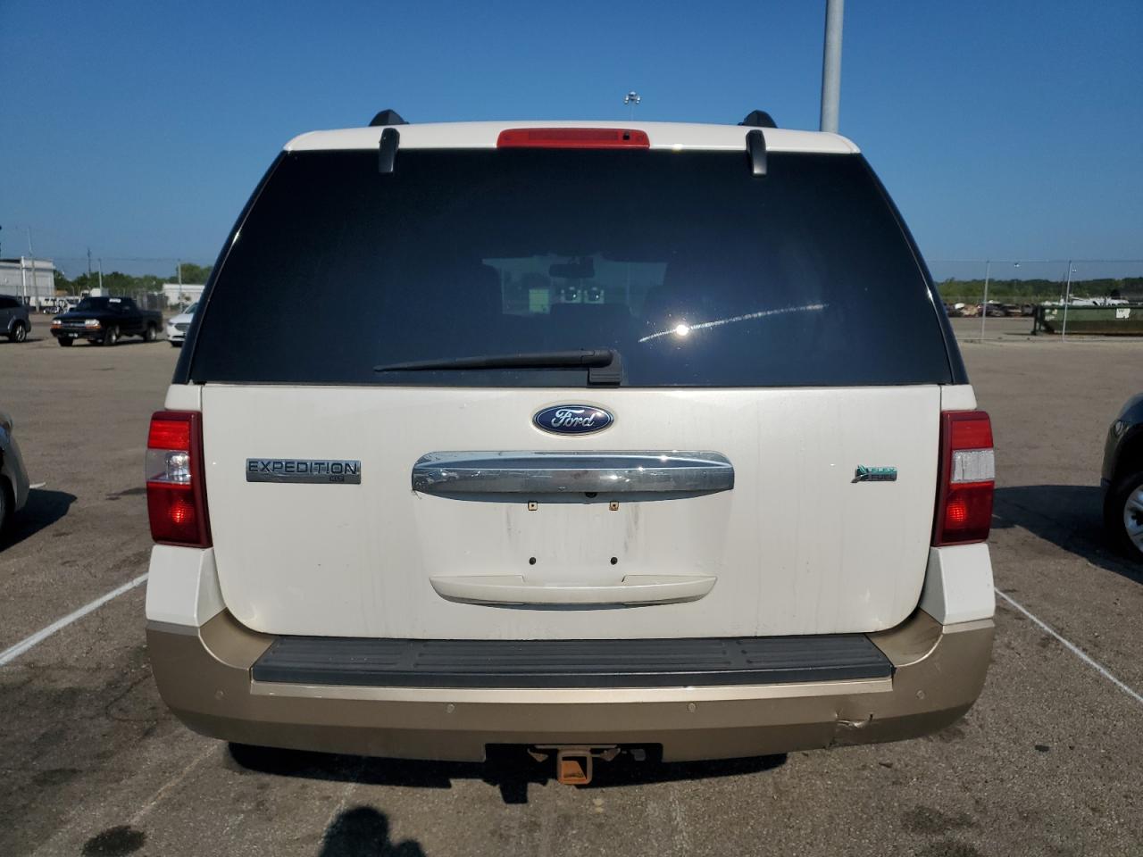 2014 Ford Expedition Xlt VIN: 1FMJU1J50EEF56954 Lot: 62601364