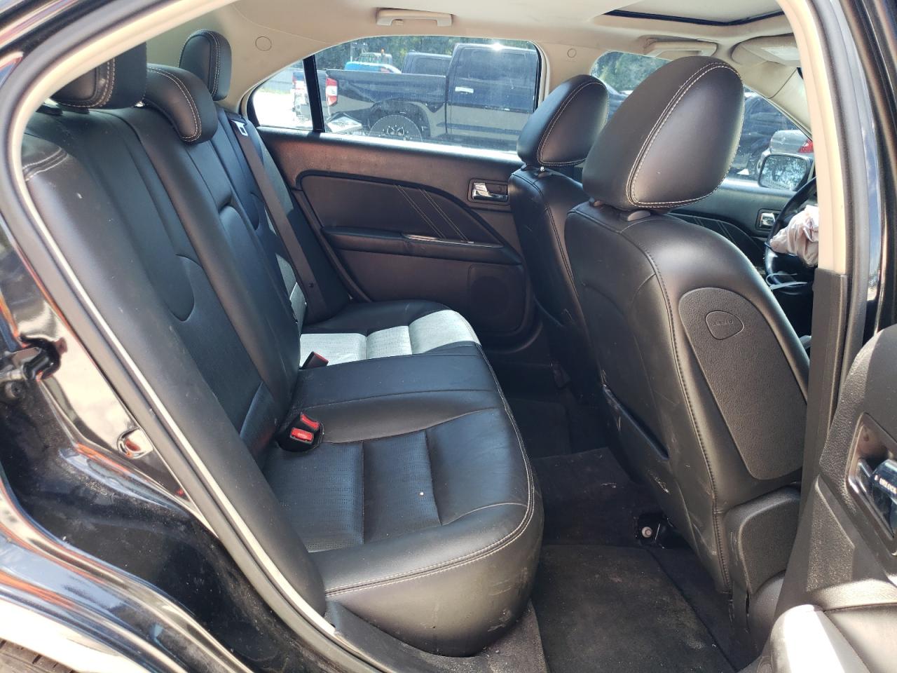 2012 Ford Fusion Sport VIN: 3FAHP0KC8CR372721 Lot: 63496364