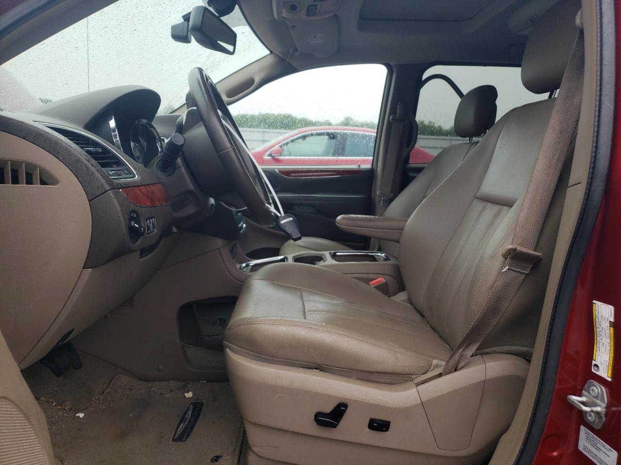 2016 Chrysler Town & Country Touring L VIN: 2C4RC1CG3GR303707 Lot: 64461694