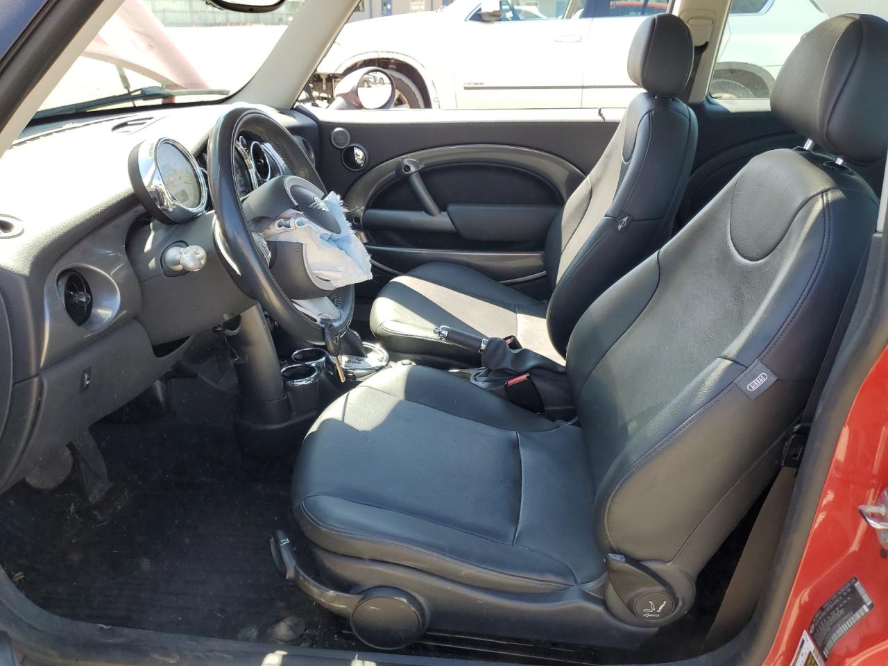 2006 Mini Cooper VIN: WMWRC33556TJ79003 Lot: 63146924