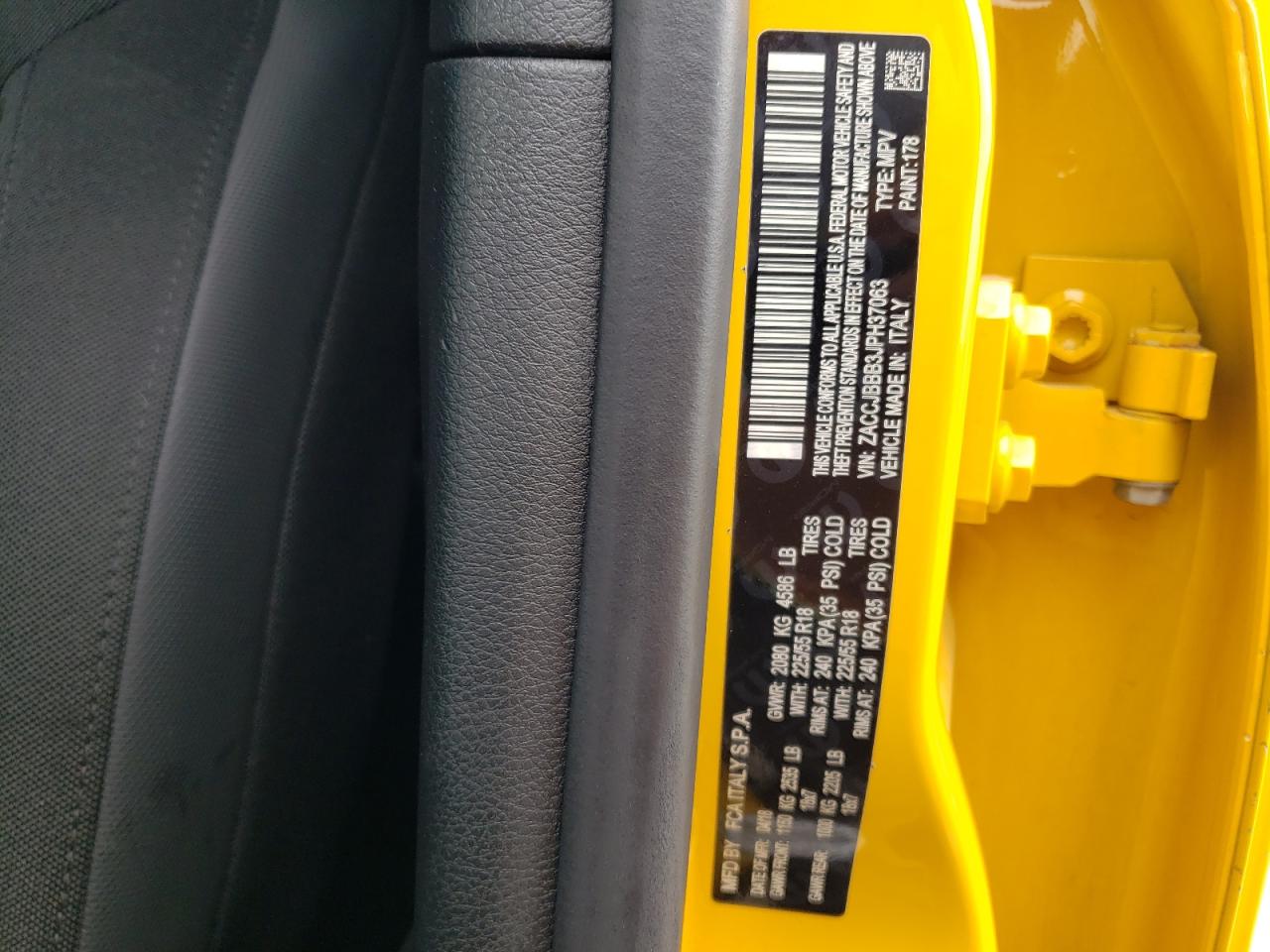 2018 Jeep Renegade Latitude VIN: ZACCJBBB3JPH37063 Lot: 61680164