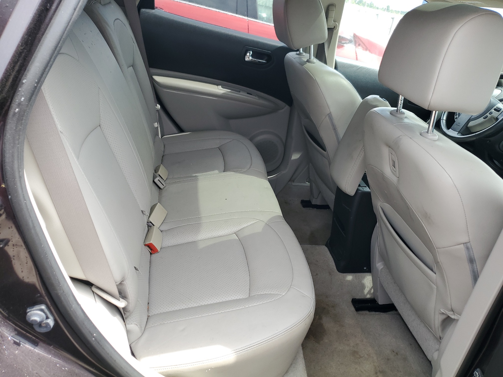 JN8AS5MT6BW188219 2011 Nissan Rogue S