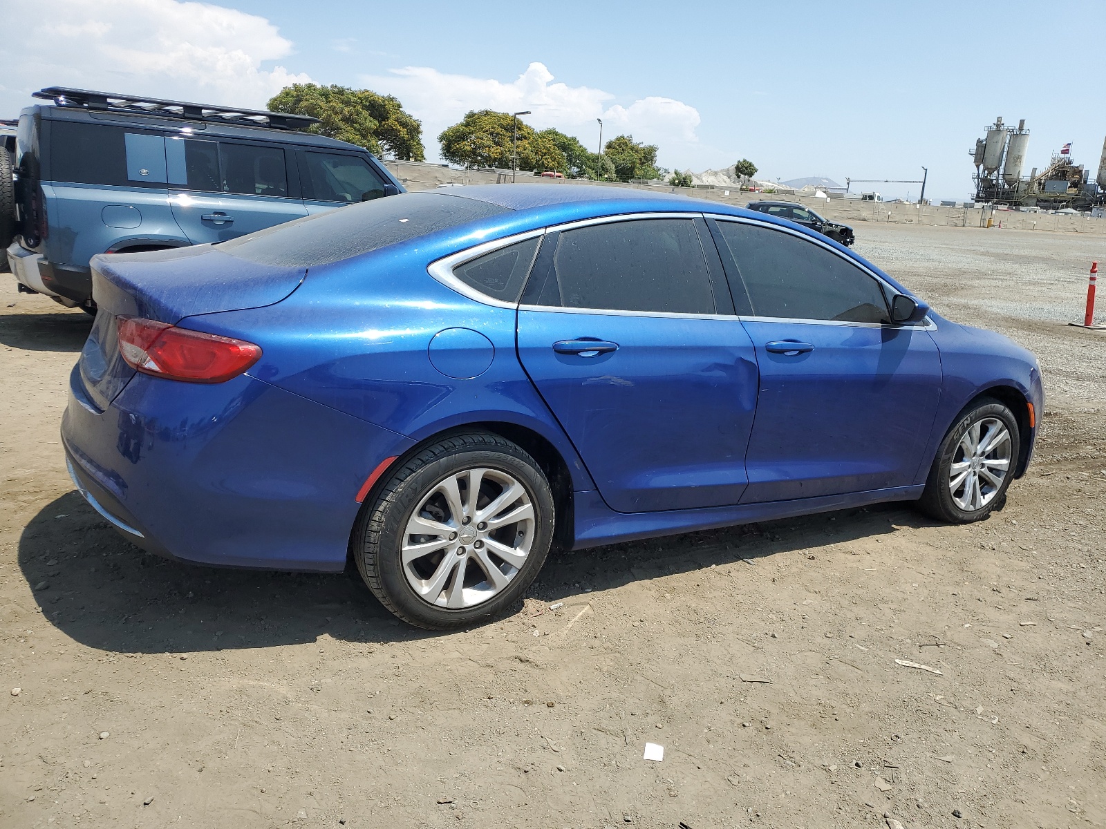 2015 Chrysler 200 Limited vin: 1C3CCCAB0FN606288