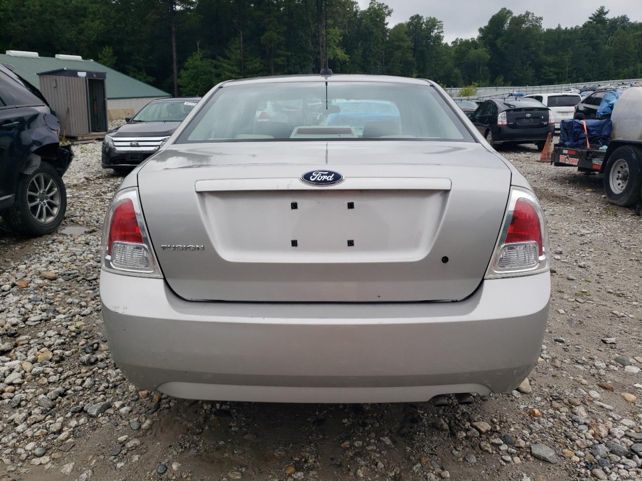 2007 Ford Fusion S VIN: 3FAHP06ZX7R252455 Lot: 64191144