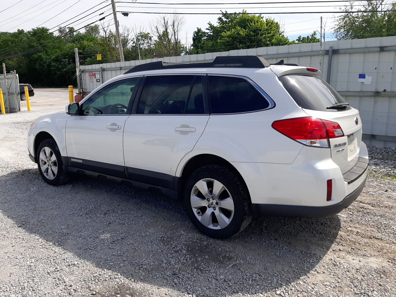 2012 Subaru Outback 2.5I Limited vin: 4S4BRCKC0C3279259