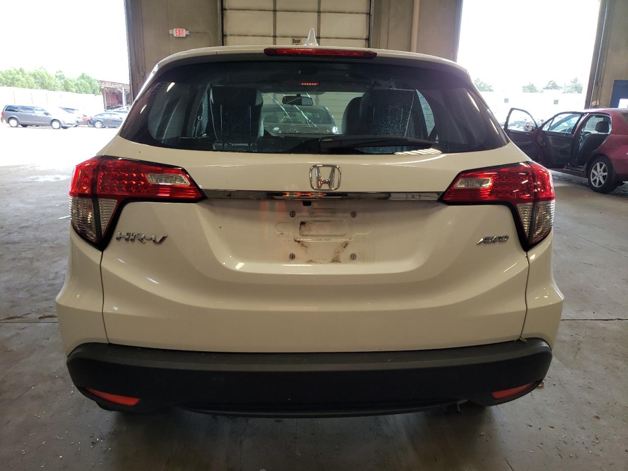 2021 Honda Hr-V Lx VIN: 3CZRU6H32MM735721 Lot: 63690264