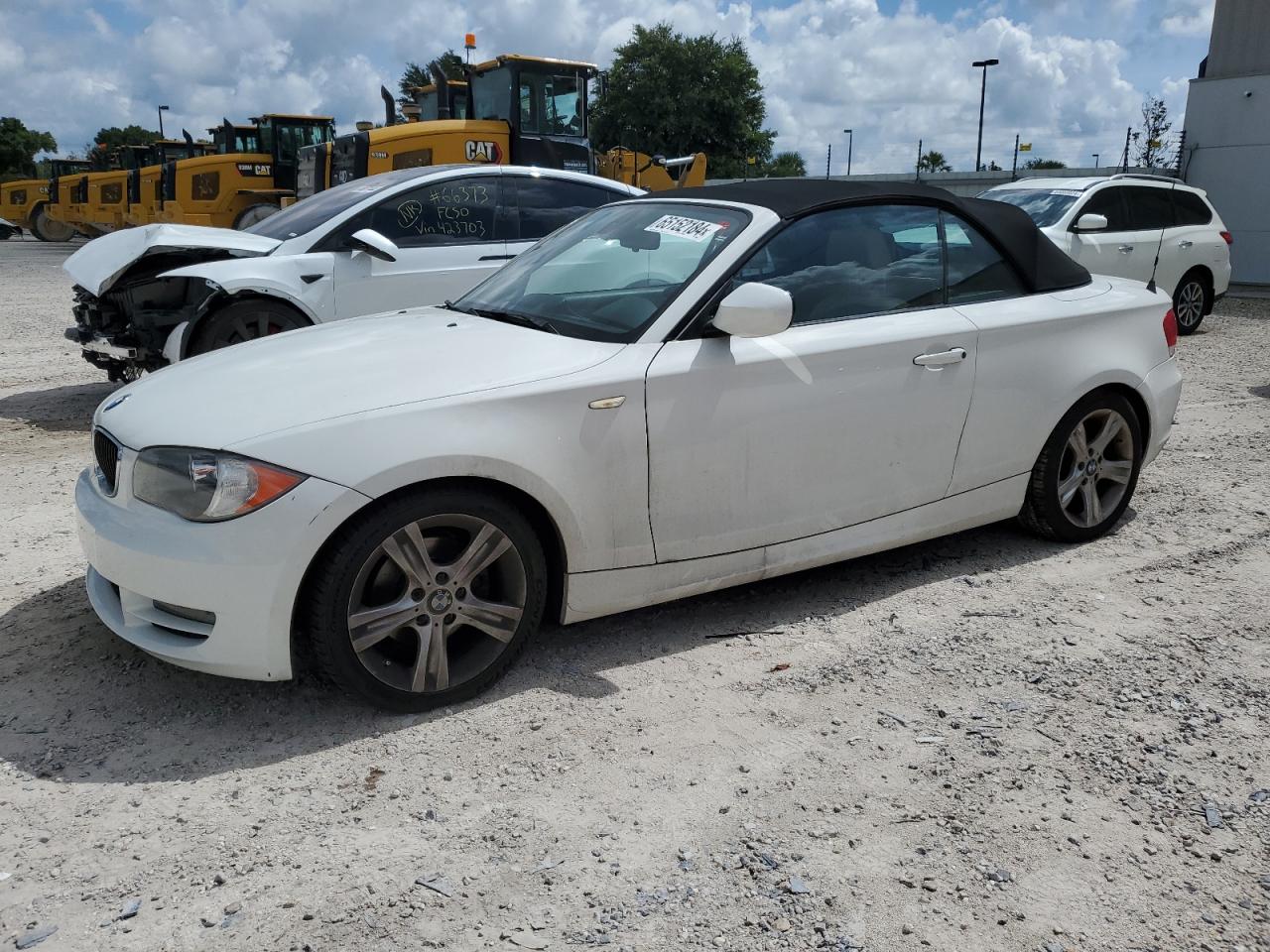 2011 BMW 128 I VIN: WBAUN1C52BVH82338 Lot: 65152184