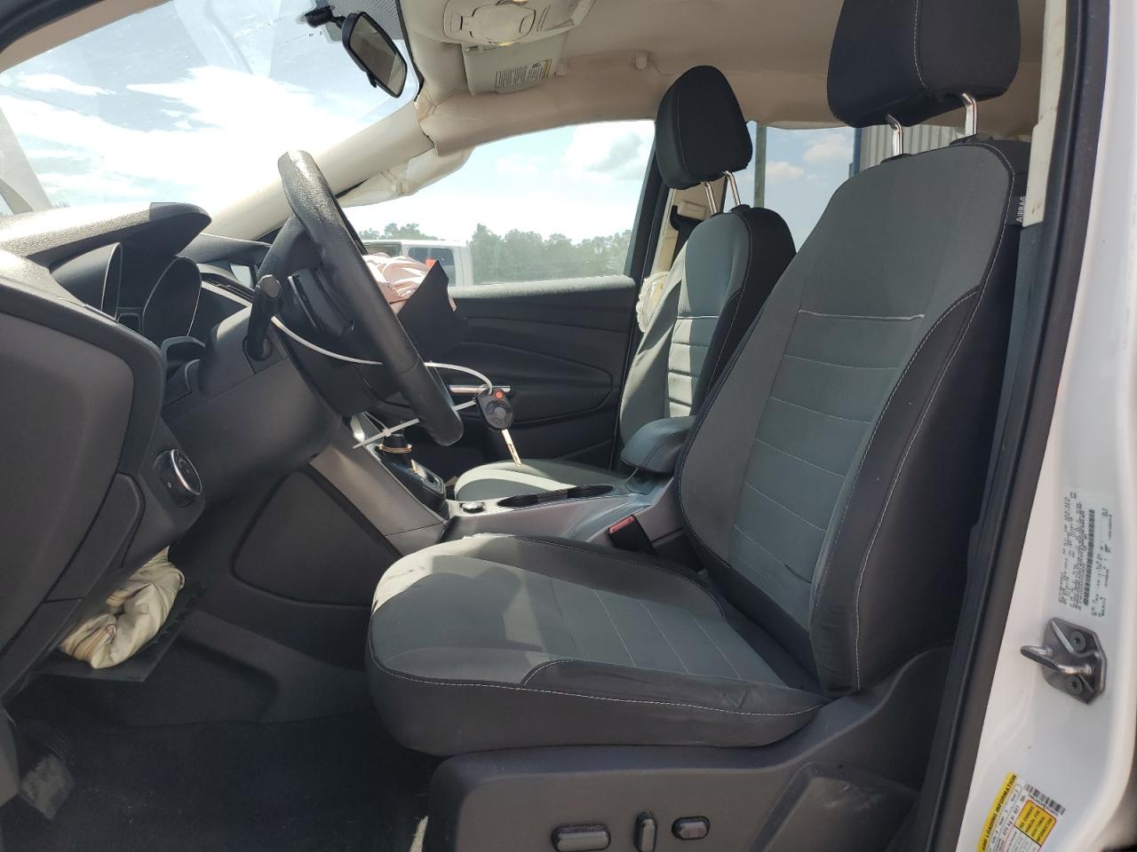 2015 Ford Escape Se VIN: 1FMCU0GX1FUC28025 Lot: 61990934