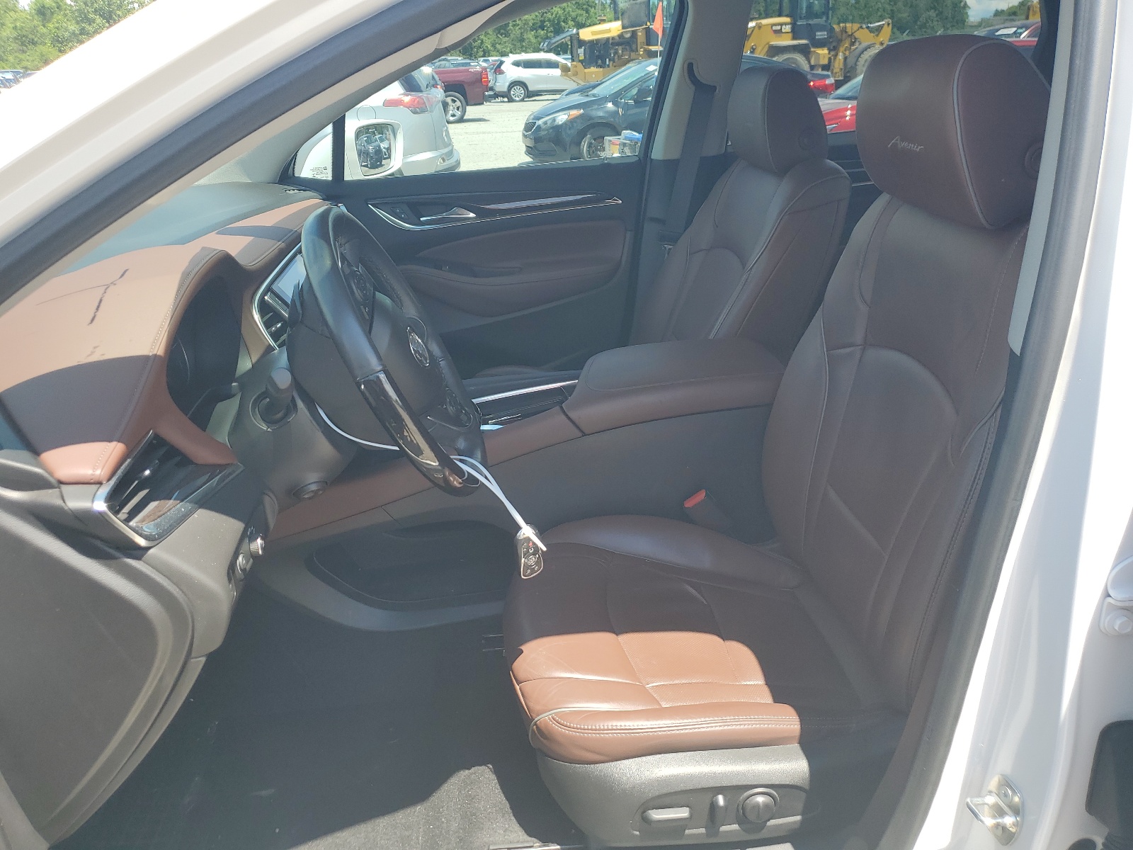 5GAERDKW1JJ166545 2018 Buick Enclave Avenir