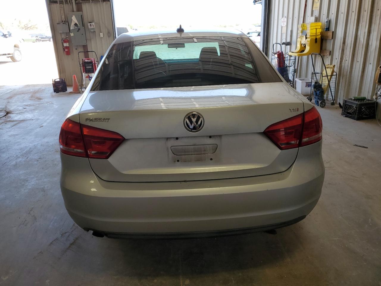 2015 Volkswagen Passat S VIN: 1VWAS7A37FC019634 Lot: 63405224