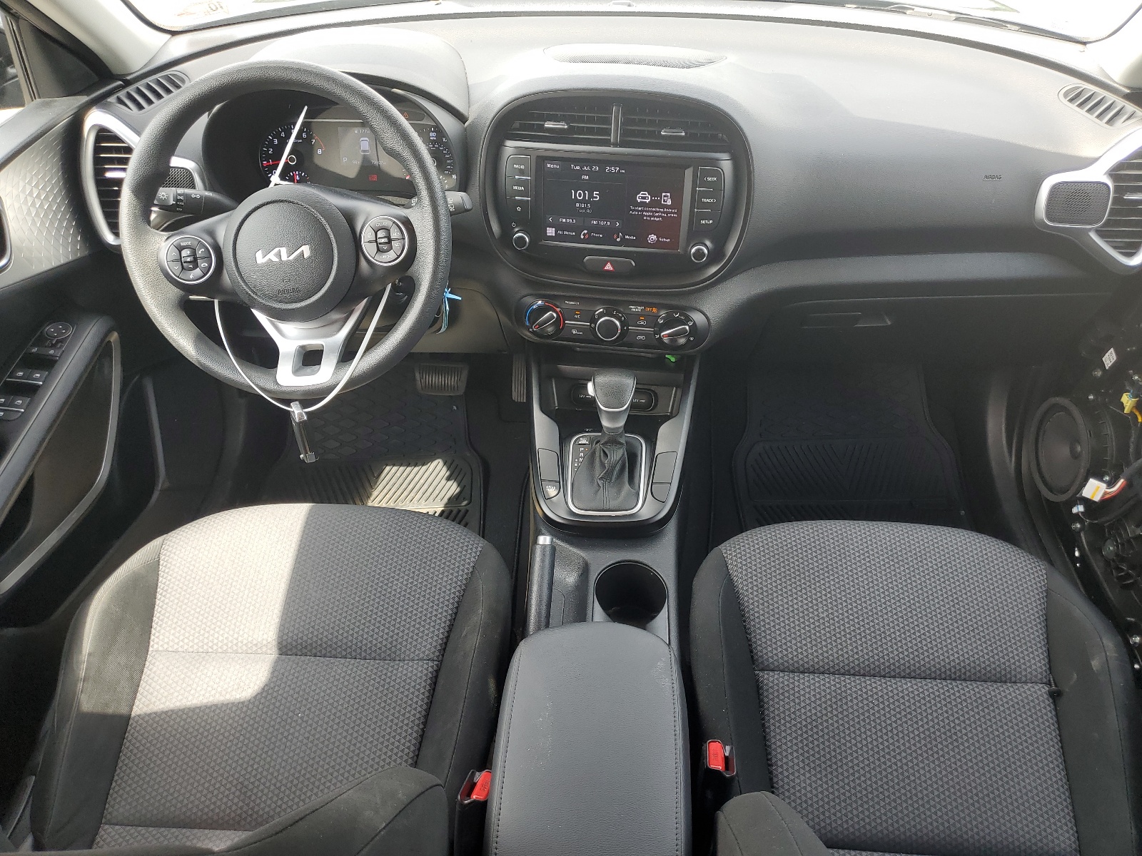 KNDJ23AU2N7162695 2022 Kia Soul Lx