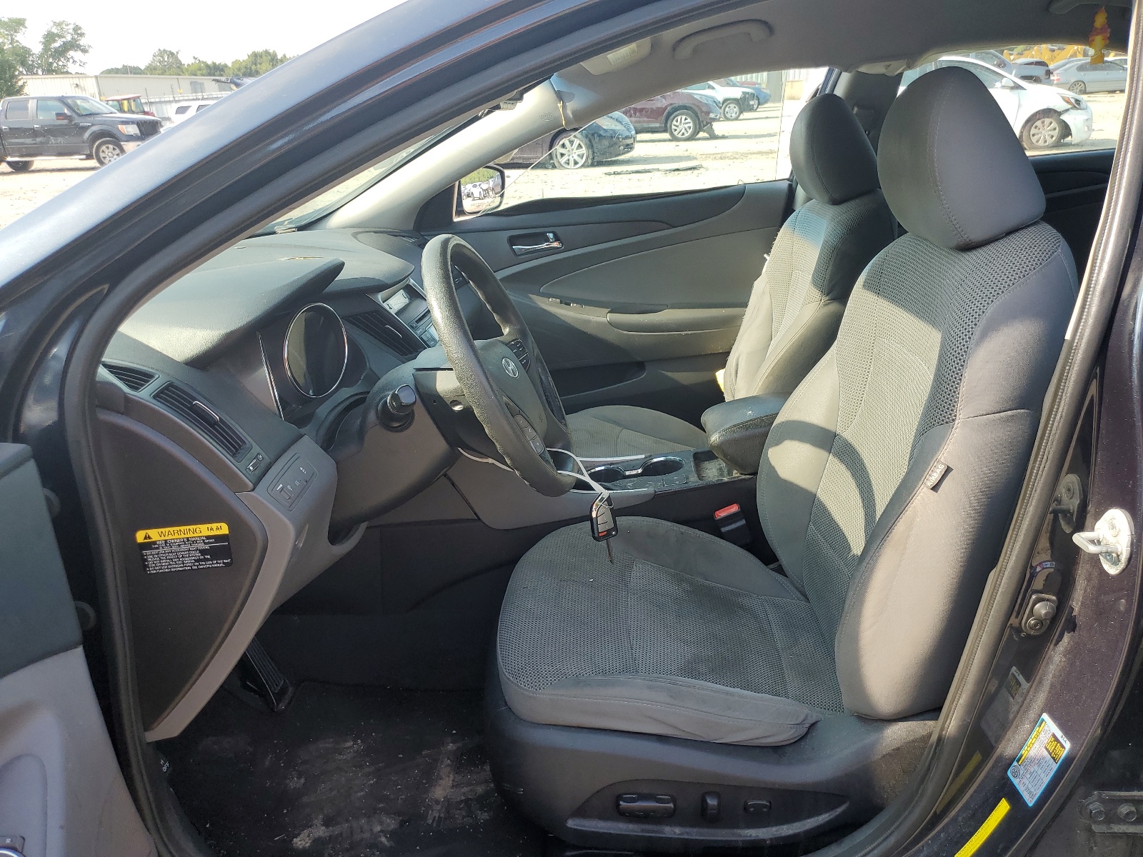 5NPEB4AC8DH731915 2013 Hyundai Sonata Gls