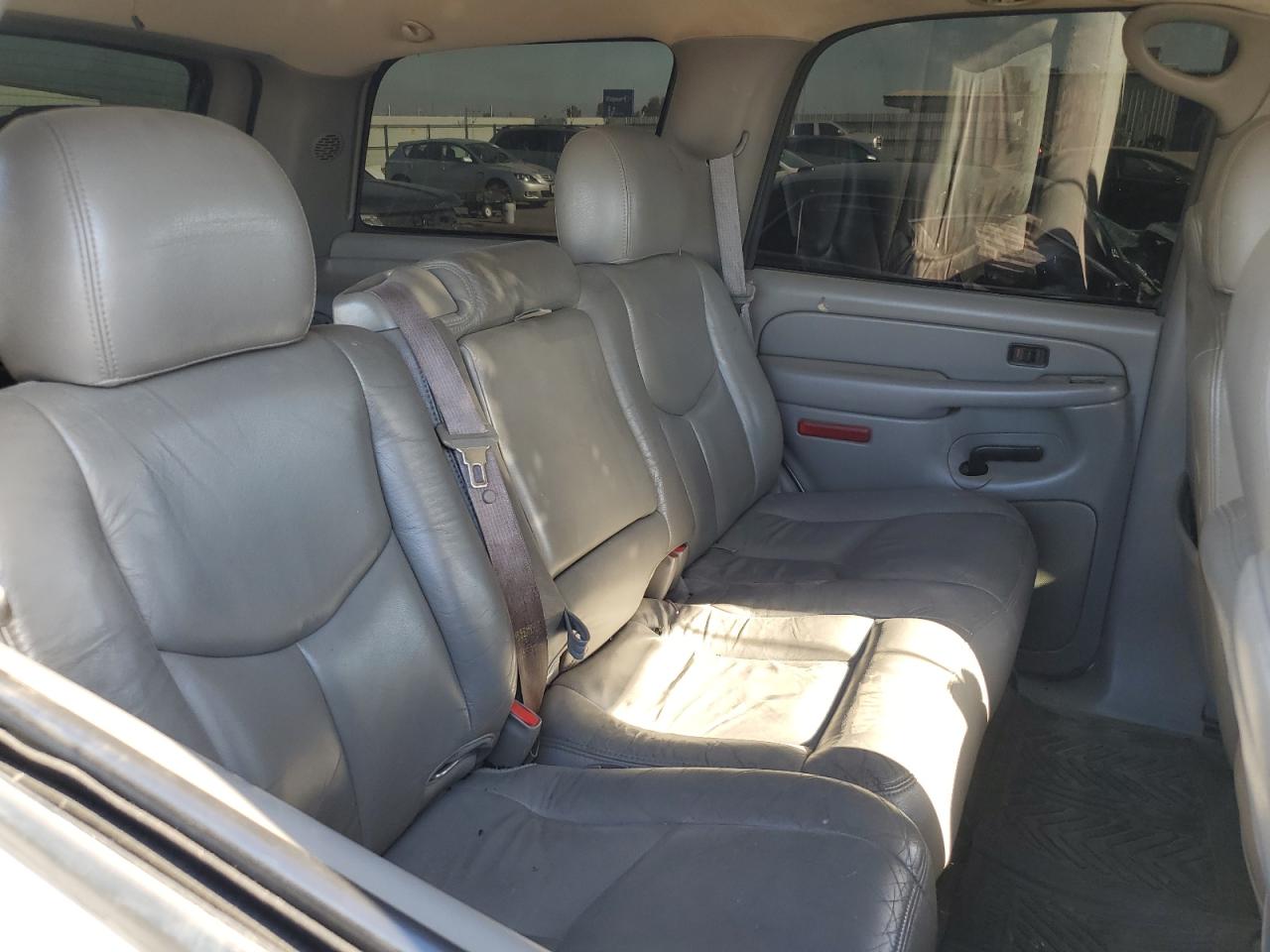 2004 Chevrolet Tahoe K1500 VIN: 1GNEK13T34R159843 Lot: 63315034