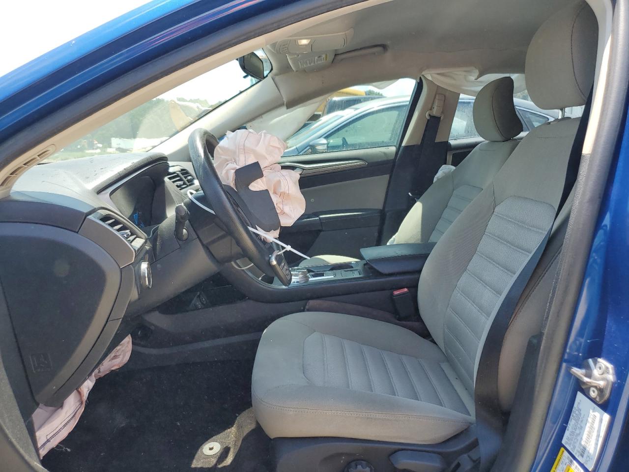 2017 Ford Fusion S VIN: 3FA6P0G70HR198282 Lot: 61672104