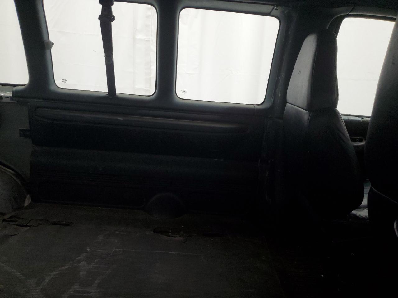 1999 Chevrolet Express G2500 VIN: 1GNGG25R9X1083257 Lot: 64804294