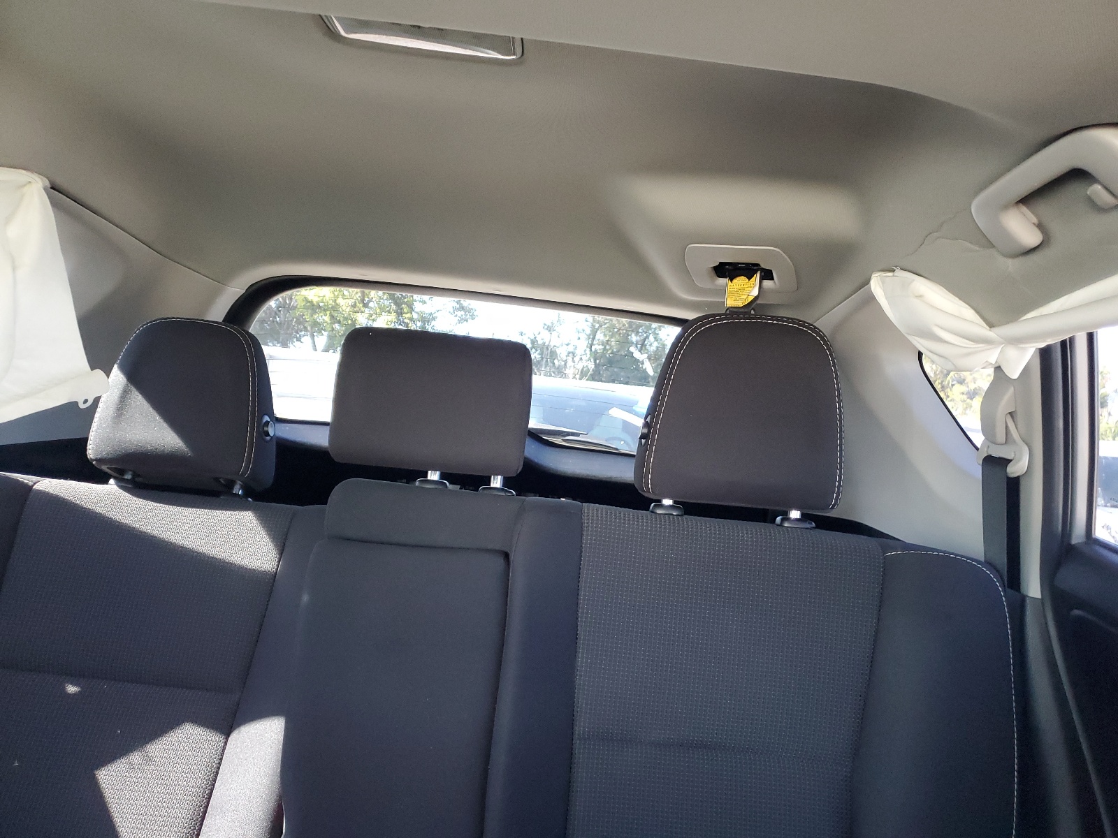 2T3WFREV7JW475482 2018 Toyota Rav4 Adventure